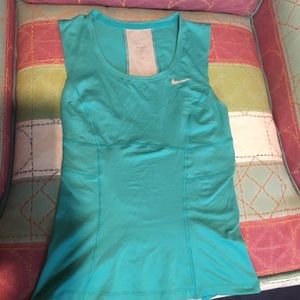 Nike woman’s dry fit extra small tank top